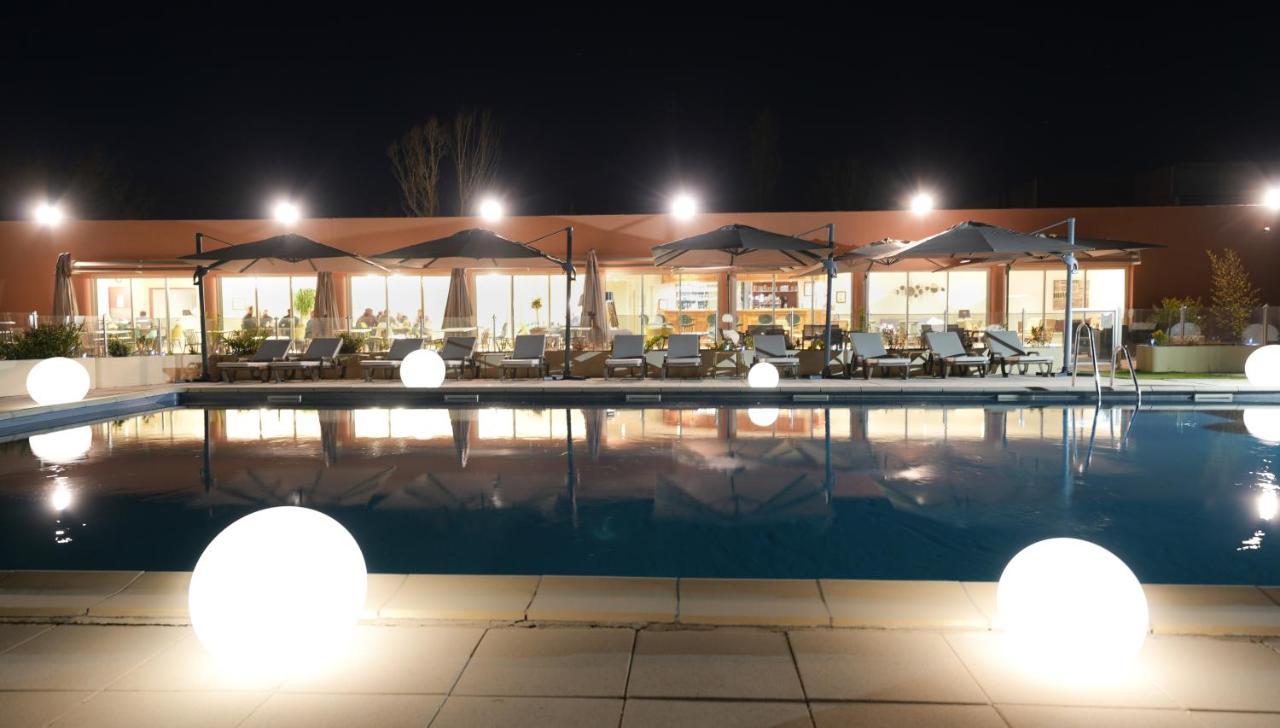Hotel Mount Venturi - Aix-En-Provence Sainte-Victoire - Bar & Restaurant & Padel Руссе Екстер'єр фото