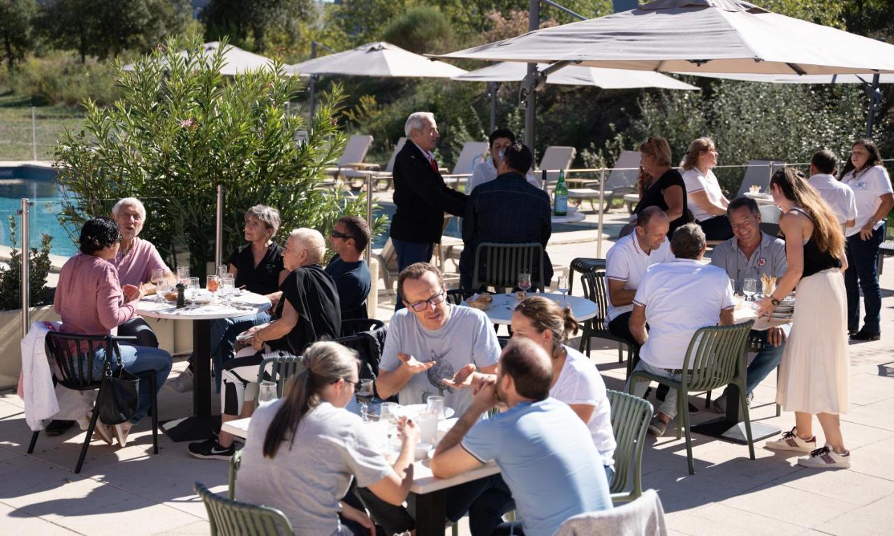 Hotel Mount Venturi - Aix-En-Provence Sainte-Victoire - Bar & Restaurant & Padel Руссе Екстер'єр фото
